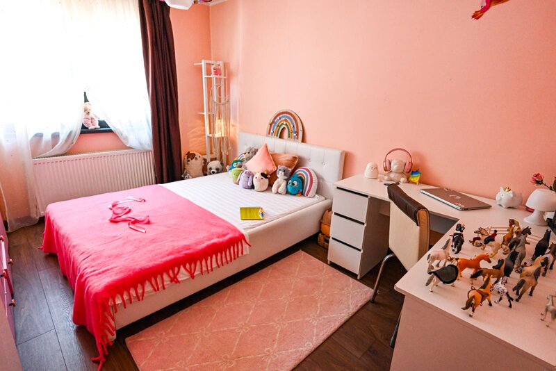 Chiajna, Penny Apeductului, casa individuala, cu 5 camere, P+1, an 2015